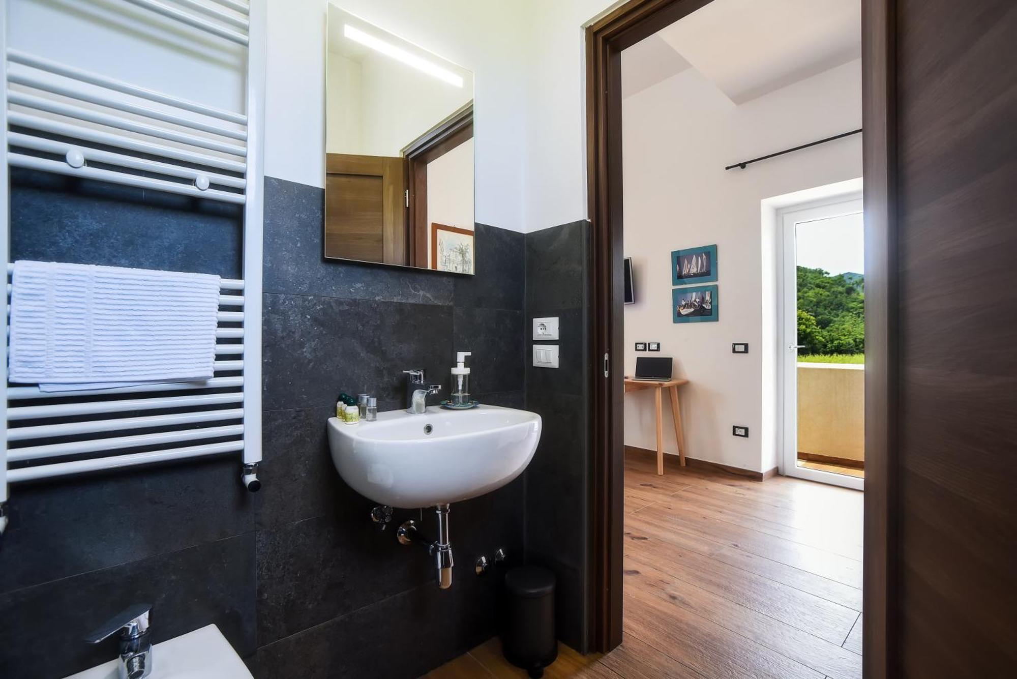 Agriturismo Guerritore バロニッシ エクステリア 写真